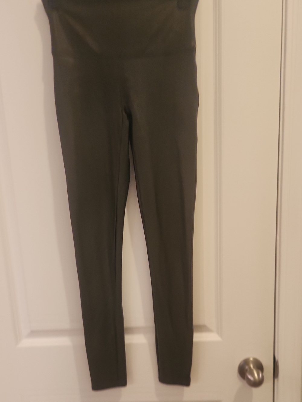 Spanx High-Waist Women’s Stretch Leggings in Olive Green